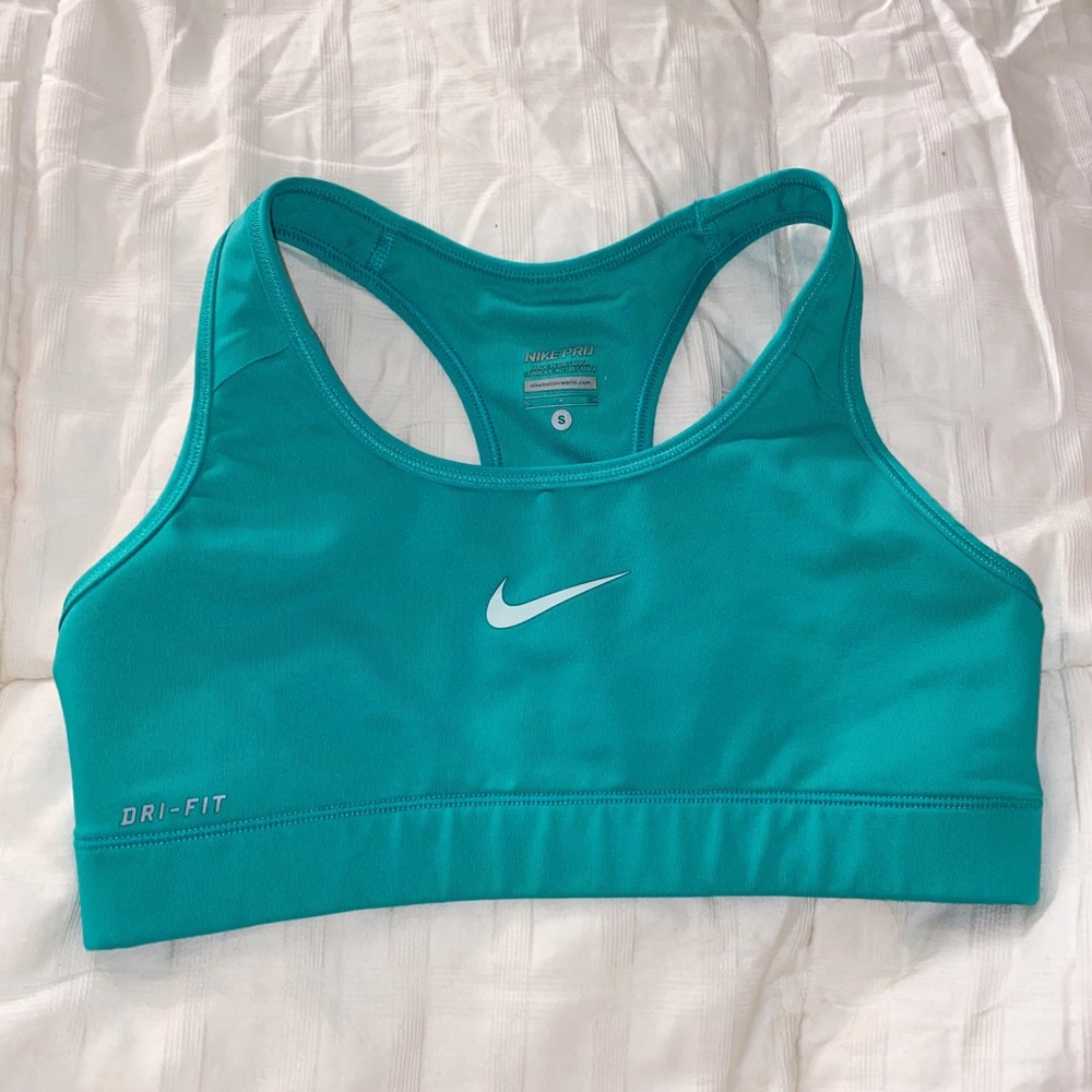 Nike sports bra